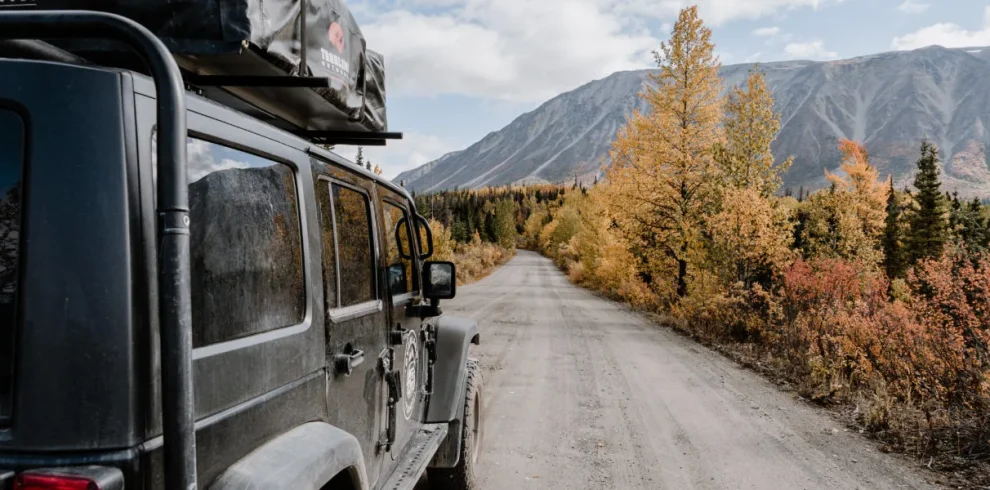 Canada – Autunno nello Yukon: in jeep tra foliage e aurora