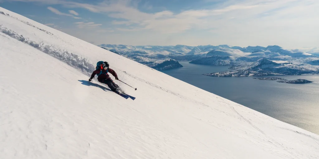 Norvegia – Sci alpinismo e vela tra le Alpi di Lyngen