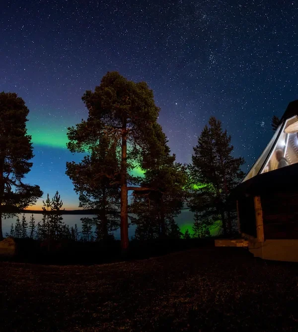 Finlandia – Aurora autunnale sul lago Inari