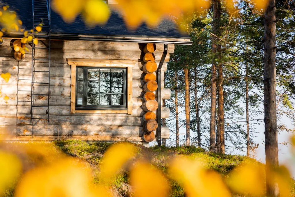 Finlandia – Aurora autunnale sul lago Inari