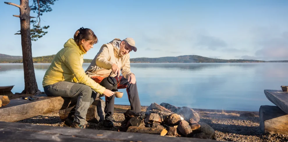 Finlandia – Aurora autunnale sul lago Inari