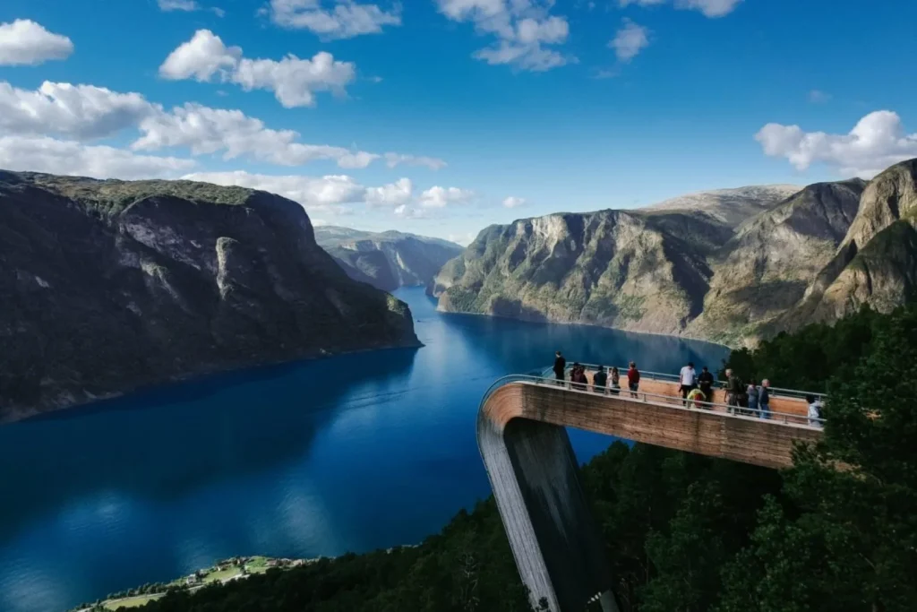 Norvegia - Camminata in libertà nei fiordi