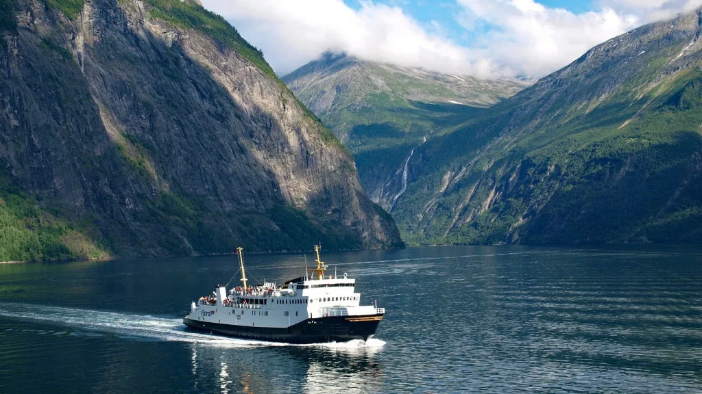 Norvegia - Camminata in libertà nei fiordi